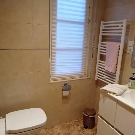 Апартаменти Alojamiento 3 *